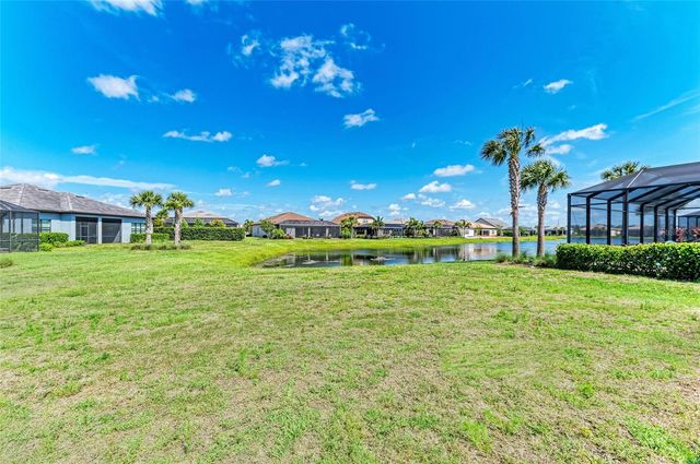 7136 SUMMERLAND COVE, Bradenton, FL 34202