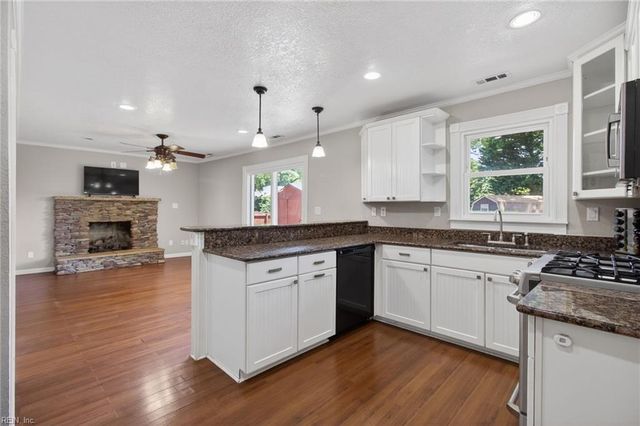 744 Avalon AVE, Virginia Beach, VA 23464