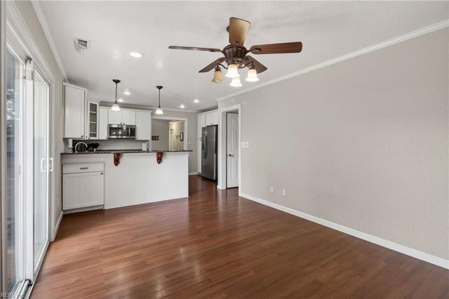744 Avalon AVE, Virginia Beach, VA 23464