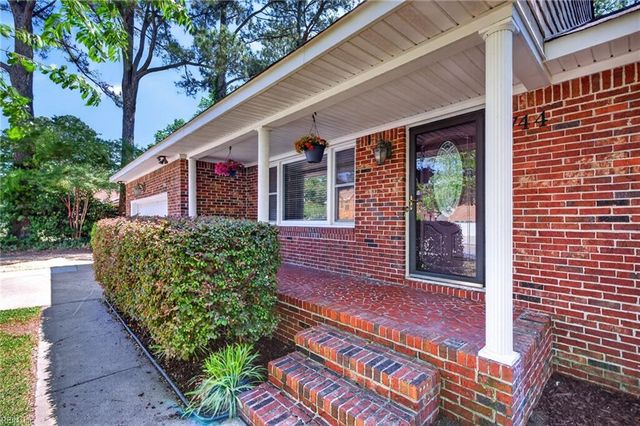 744 Avalon AVE, Virginia Beach, VA 23464