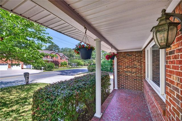744 Avalon AVE, Virginia Beach, VA 23464