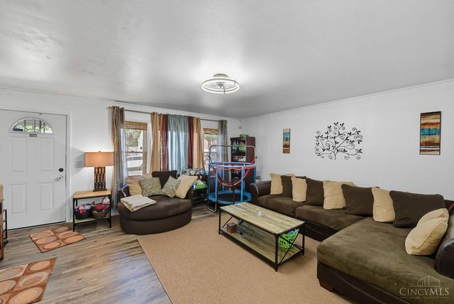 5974 Sunridge Drive, Cincinnati, OH 45224