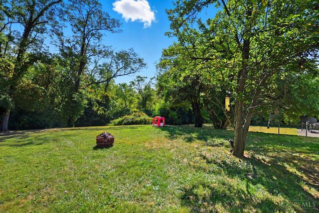 5974 Sunridge Drive, Cincinnati, OH 45224