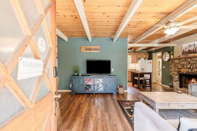 52172 Acorn Lane, Idyllwild, CA 92549