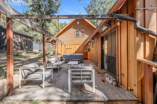 52172 Acorn Lane, Idyllwild, CA 92549