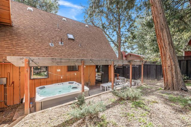 52172 Acorn Lane, Idyllwild, CA 92549