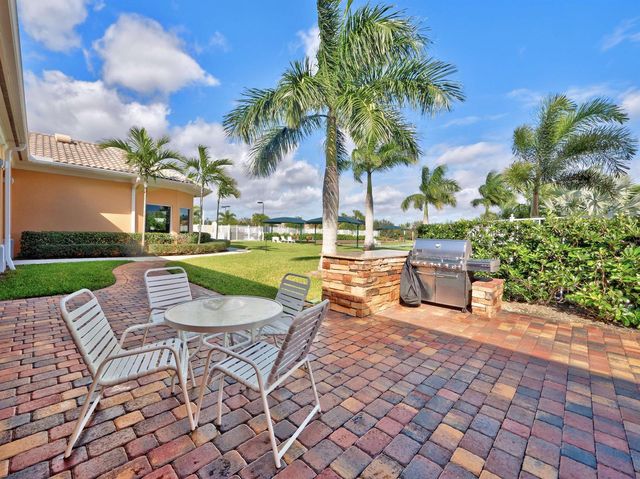 11357 SW Northland Drive, Port St. Lucie, FL 34987