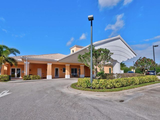 11357 SW Northland Drive, Port St. Lucie, FL 34987