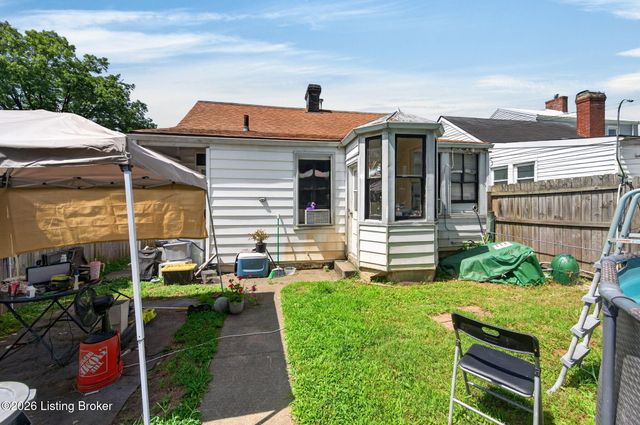 925 Ash St, Louisville, KY 40217