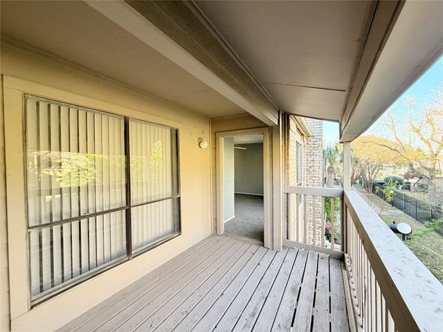 9461 Pagewood Lane 9461, Houston, TX 77063