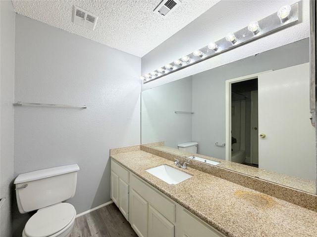 9461 Pagewood Lane 9461, Houston, TX 77063
