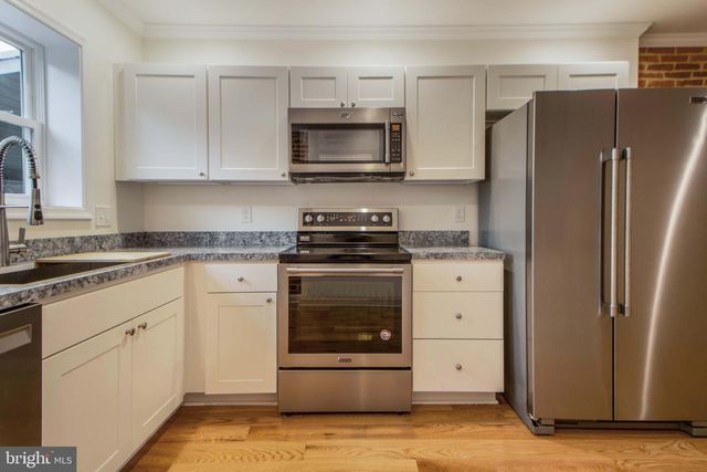 333 S CONKLING ST, Baltimore, MD 21224