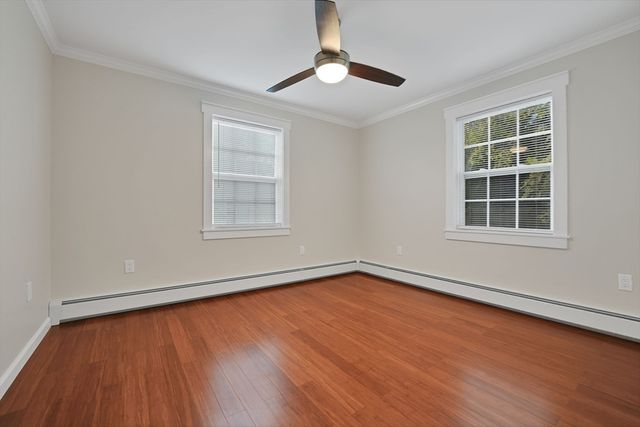245 Wareham Rd, Marion, MA 02738
