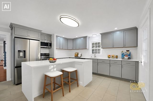 245 Wareham Rd, Marion, MA 02738