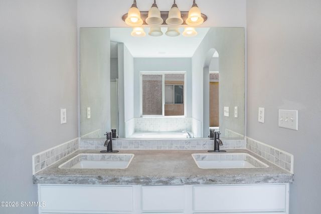 4759 Salado Creek Street, Las Cruces, NM 88012