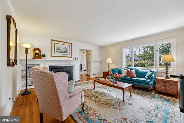 5735 BRADLEY BLVD, Bethesda, MD 20814