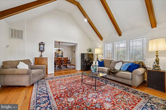 5735 BRADLEY BLVD, Bethesda, MD 20814