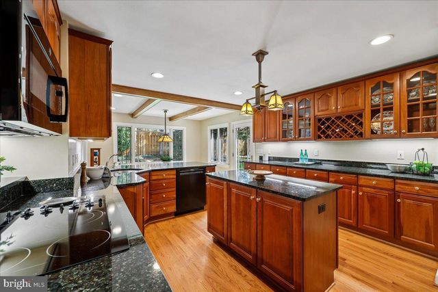 5735 BRADLEY BLVD, Bethesda, MD 20814