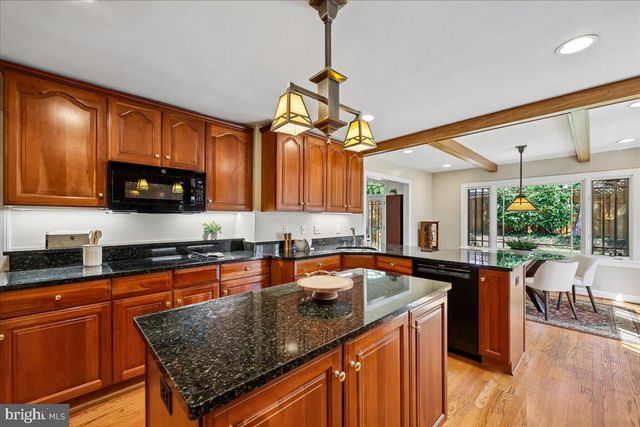 5735 BRADLEY BLVD, Bethesda, MD 20814