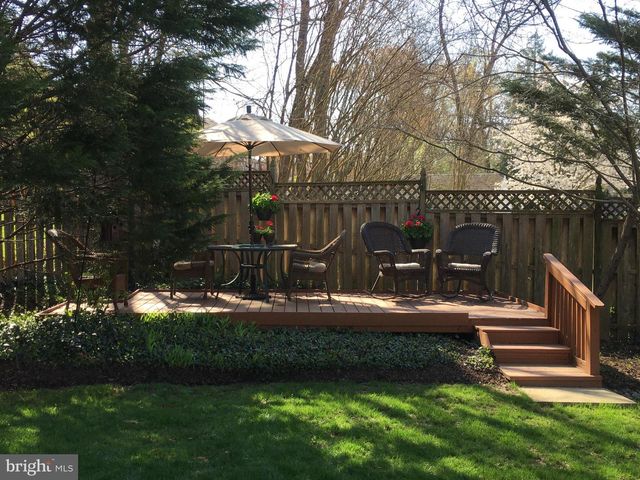 5735 BRADLEY BLVD, Bethesda, MD 20814