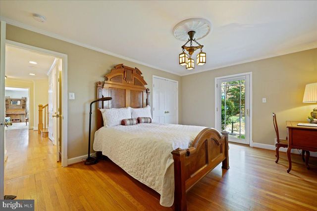 5735 BRADLEY BLVD, Bethesda, MD 20814