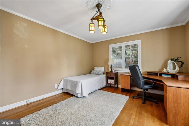 5735 BRADLEY BLVD, Bethesda, MD 20814