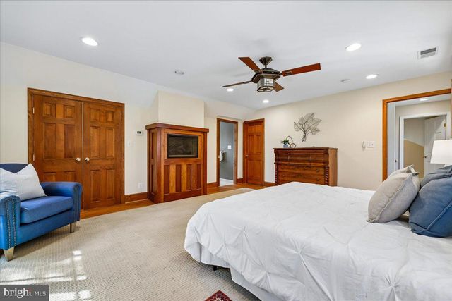 5735 BRADLEY BLVD, Bethesda, MD 20814