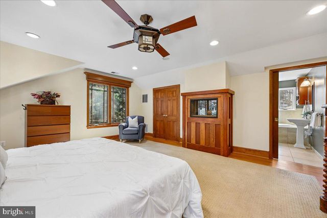 5735 BRADLEY BLVD, Bethesda, MD 20814