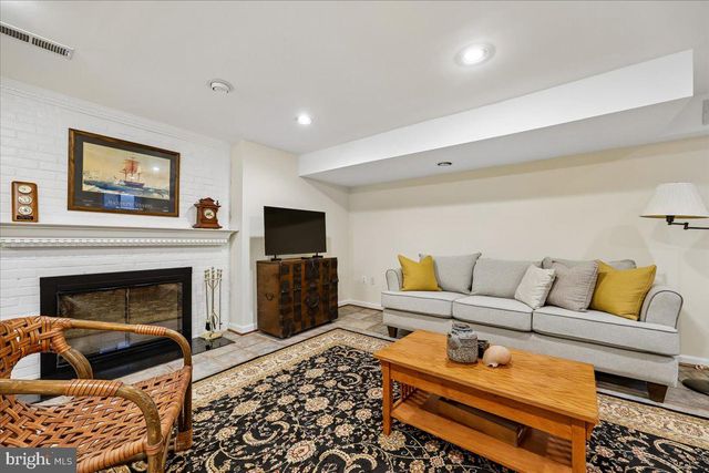 5735 BRADLEY BLVD, Bethesda, MD 20814