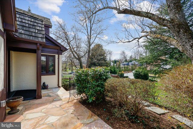 5735 BRADLEY BLVD, Bethesda, MD 20814