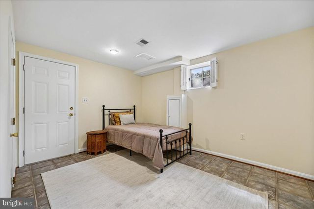 5735 BRADLEY BLVD, Bethesda, MD 20814