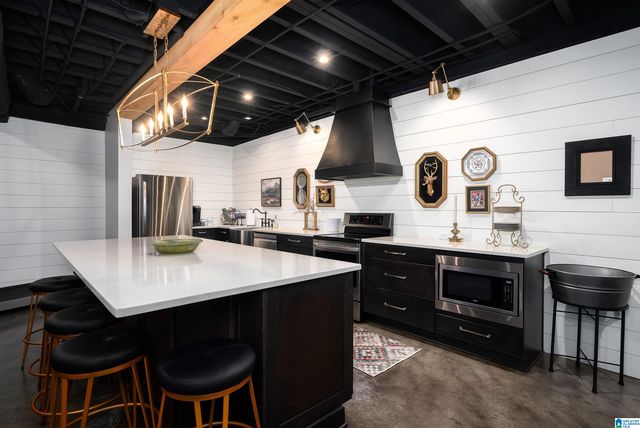 752 CHESTNUT PARK LANE, Hoover, AL 35226