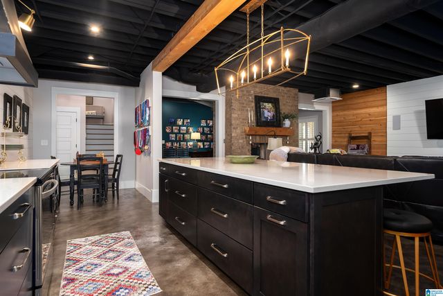 752 CHESTNUT PARK LANE, Hoover, AL 35226