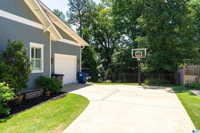752 CHESTNUT PARK LANE, Hoover, AL 35226