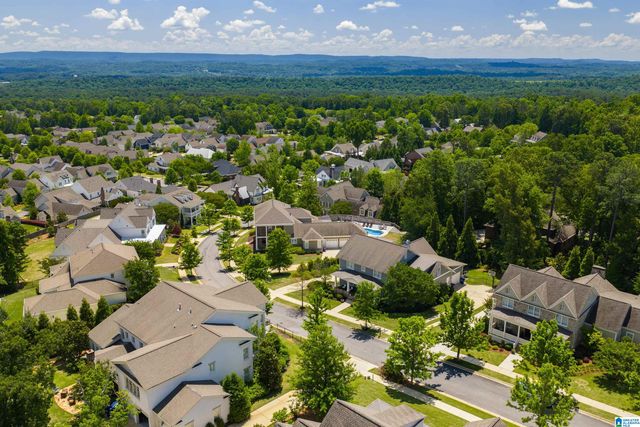 752 CHESTNUT PARK LANE, Hoover, AL 35226