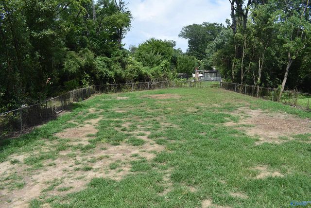 511 Herzberg Circle, Gadsden, AL 35903