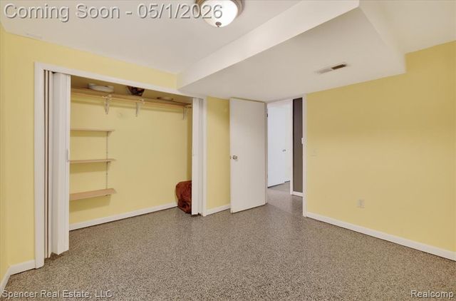 1334 1st Street, Lapeer, MI 48446