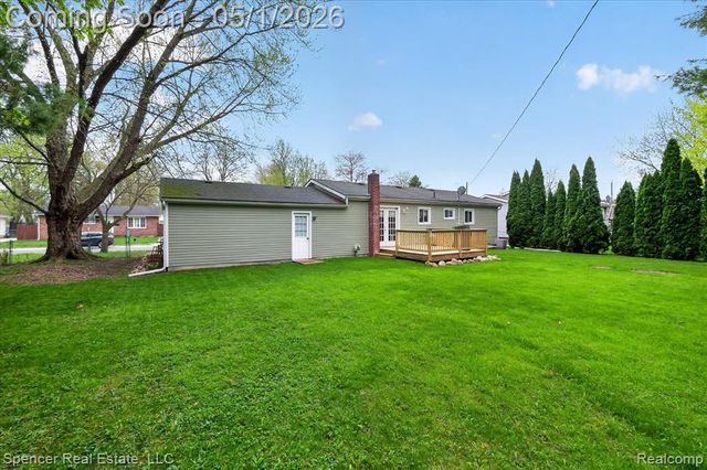 1334 1st Street, Lapeer, MI 48446