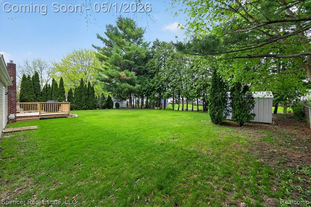 1334 1st Street, Lapeer, MI 48446