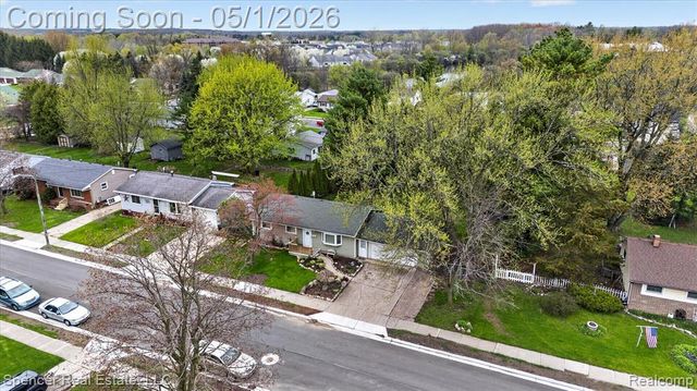 1334 1st Street, Lapeer, MI 48446