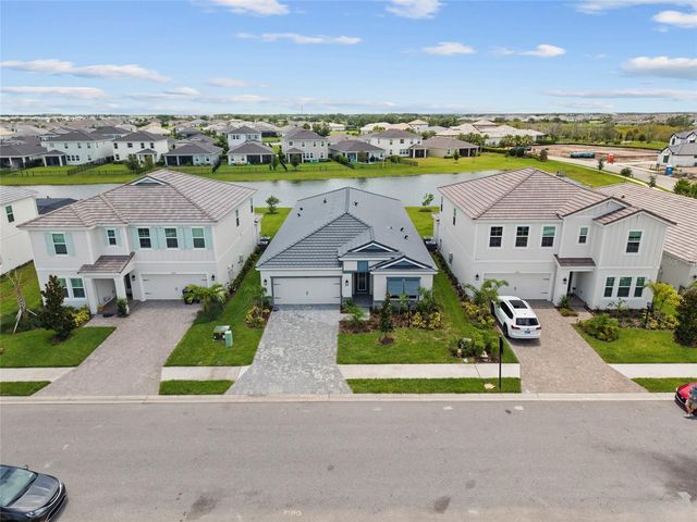 17814 CROPSIDE TRAIL, Bradenton, FL 34211