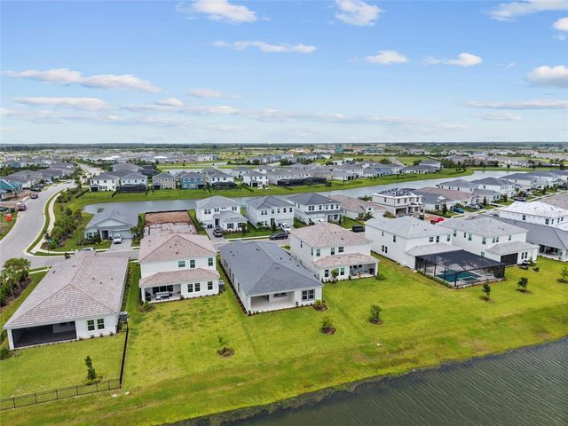 17814 CROPSIDE TRAIL, Bradenton, FL 34211