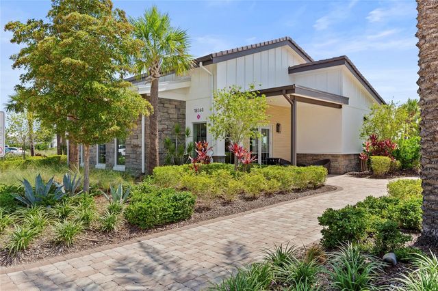 17814 CROPSIDE TRAIL, Bradenton, FL 34211