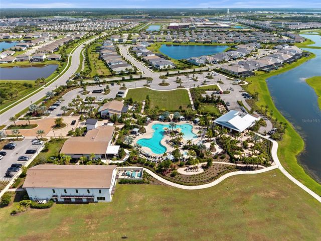 17814 CROPSIDE TRAIL, Bradenton, FL 34211