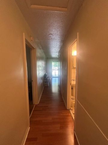 1322 SARDIS DR, Memphis, TN 38106