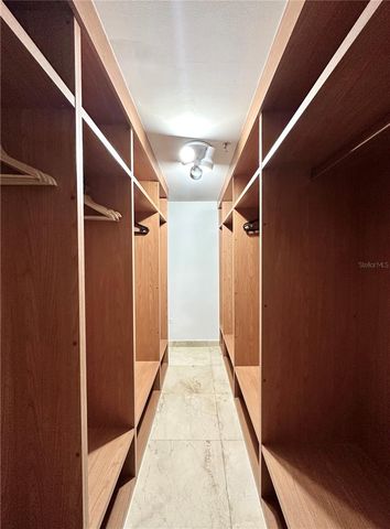 35 Av. LUIS MUÑOZ RIVERA 1202, San Juan, PR 00901