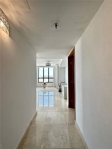 35 Av. LUIS MUÑOZ RIVERA 1202, San Juan, PR 00901