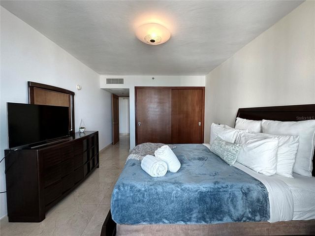 35 Av. LUIS MUÑOZ RIVERA 1202, San Juan, PR 00901