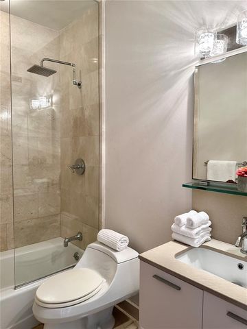 35 Av. LUIS MUÑOZ RIVERA 1202, San Juan, PR 00901