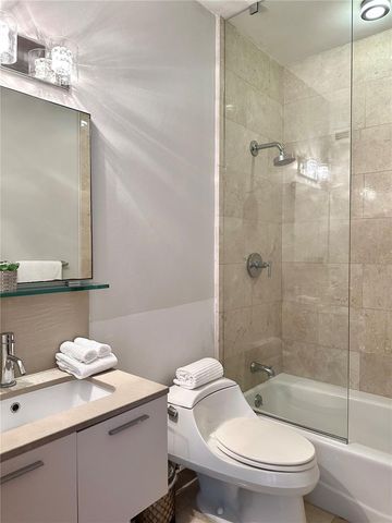 35 Av. LUIS MUÑOZ RIVERA 1202, San Juan, PR 00901